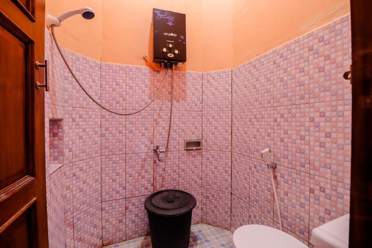 班尼莎小屋 日惹 外观 照片