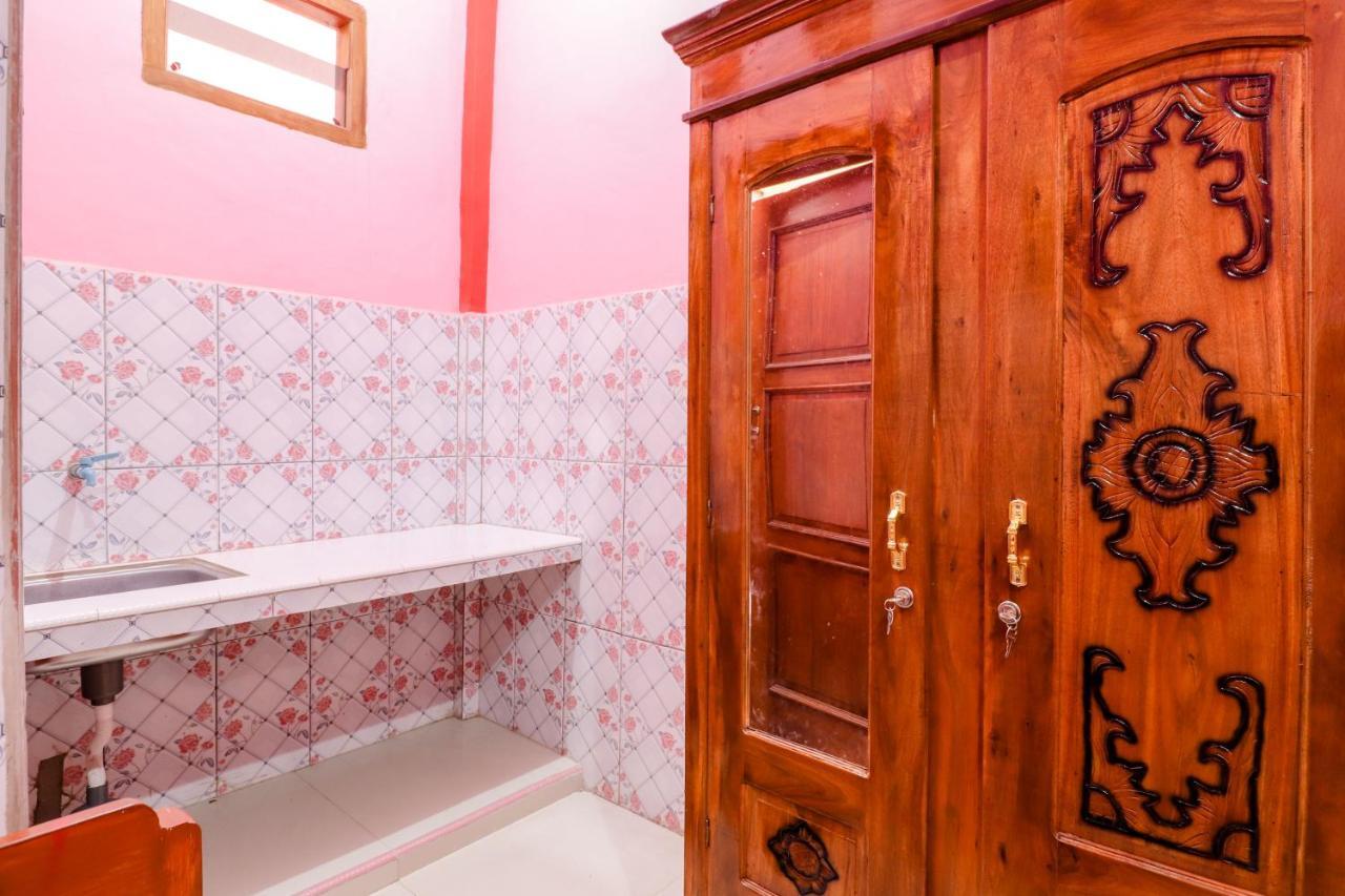 班尼莎小屋 日惹 外观 照片